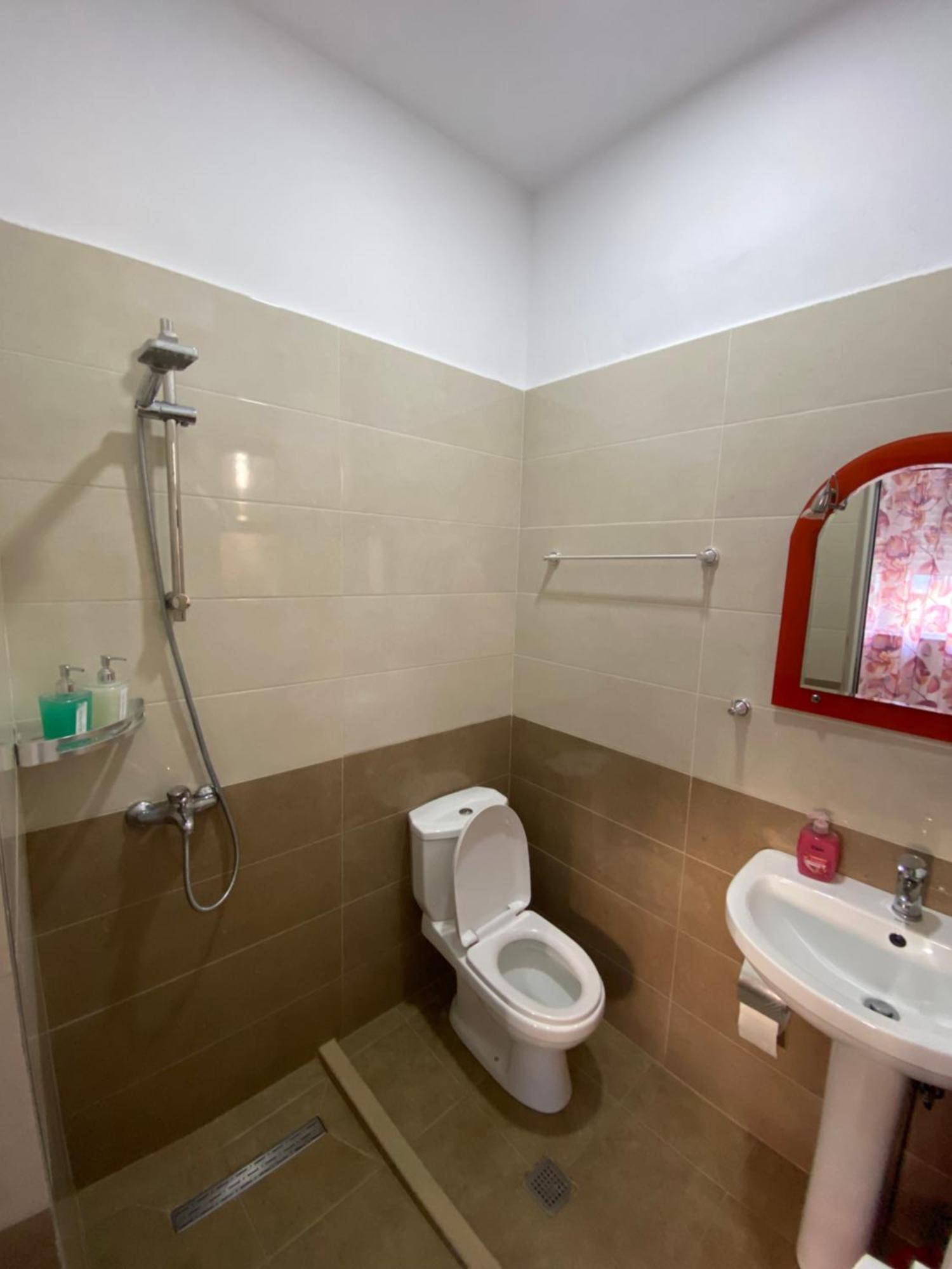 Ayso Inn Tirana City Center Eksteriør billede