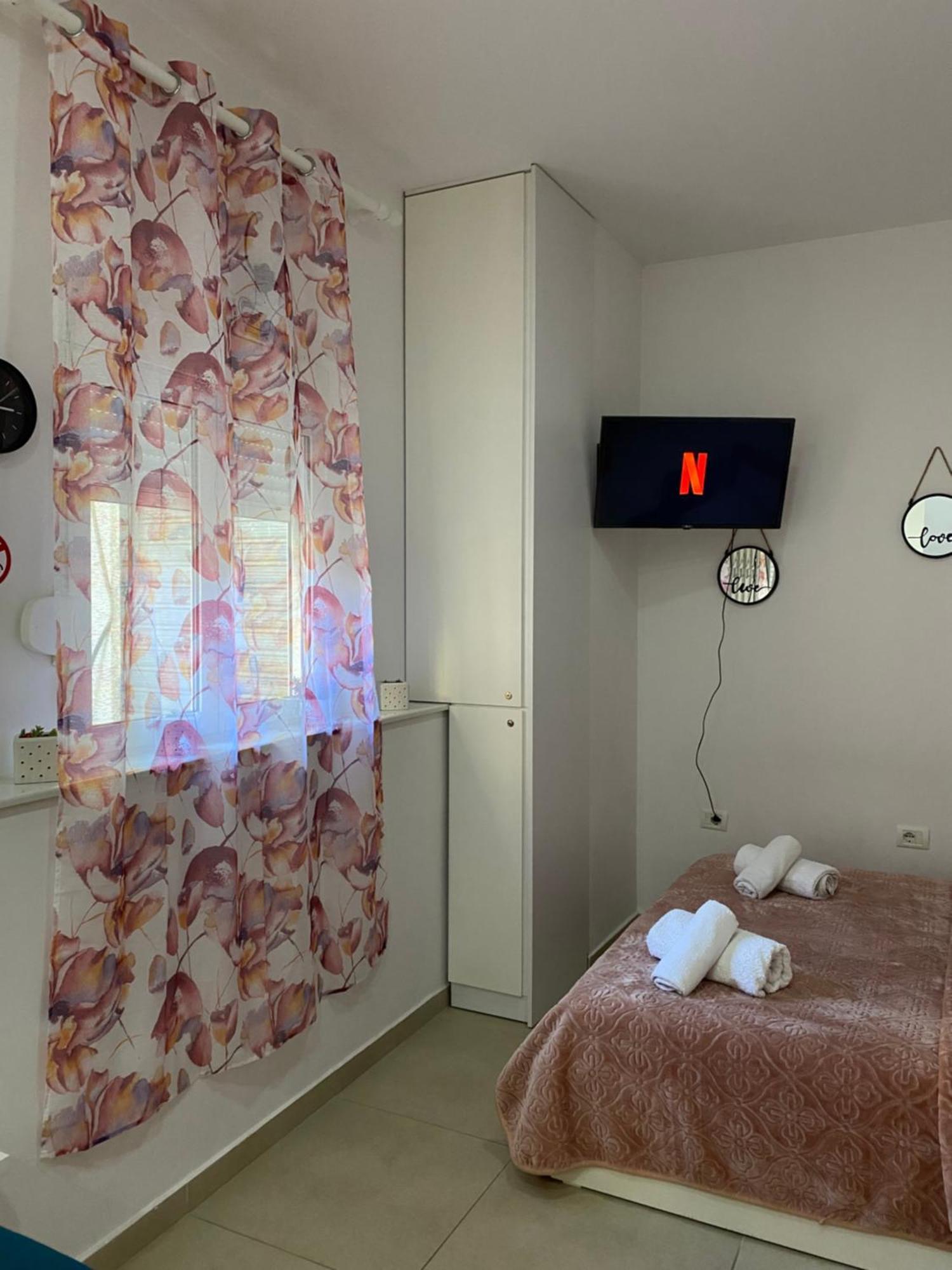 Ayso Inn Tirana City Center Eksteriør billede
