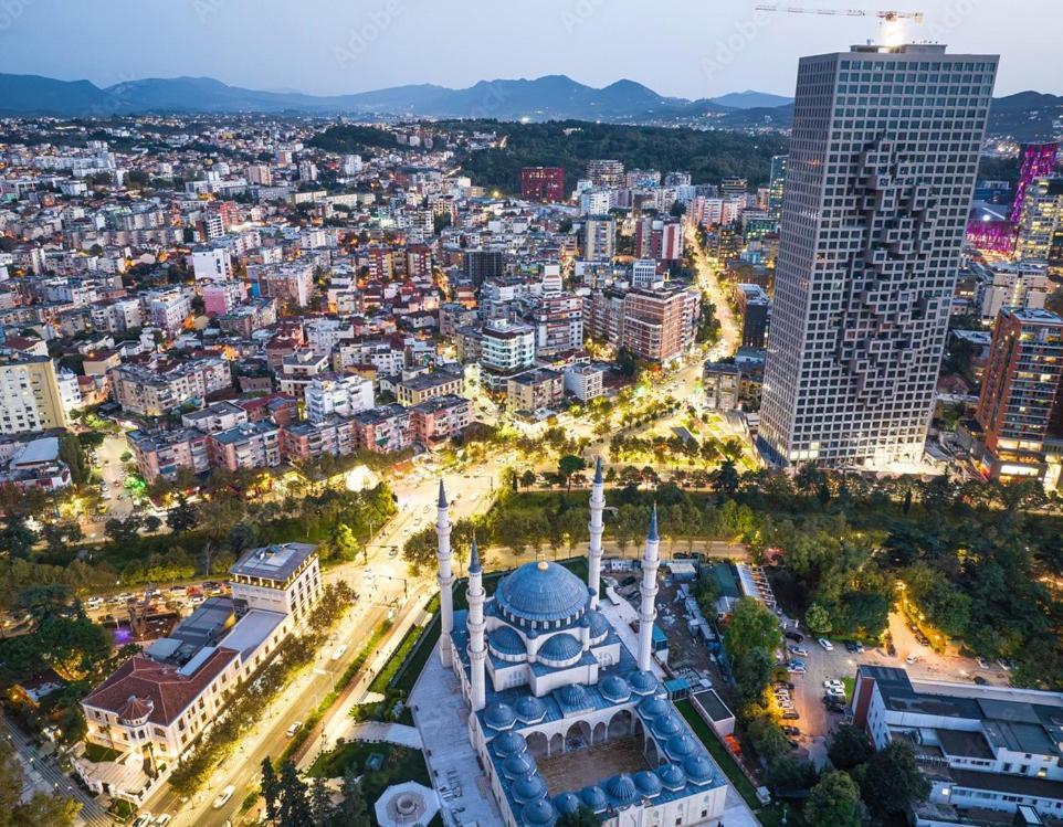 Ayso Inn Tirana City Center Eksteriør billede